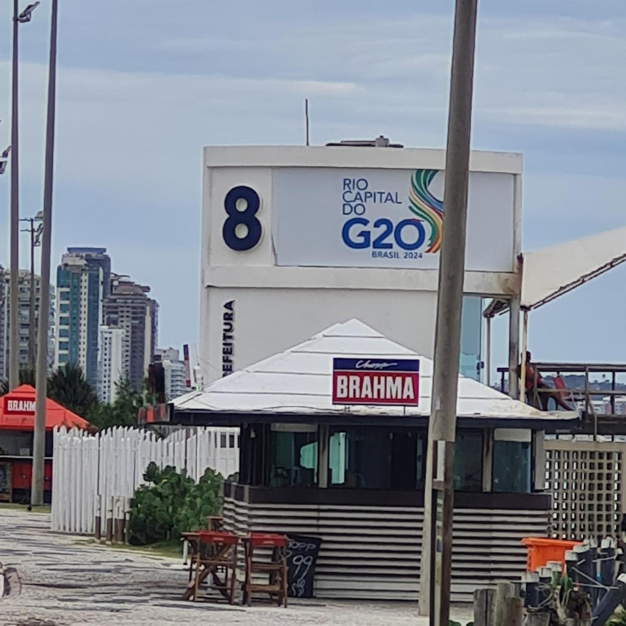Apartemen Apto Frente Praia-alfapark-barra Da Tijuca *